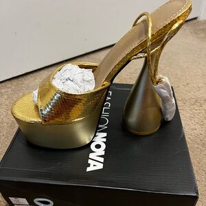 Fashion Nova Metallic Gold Heels